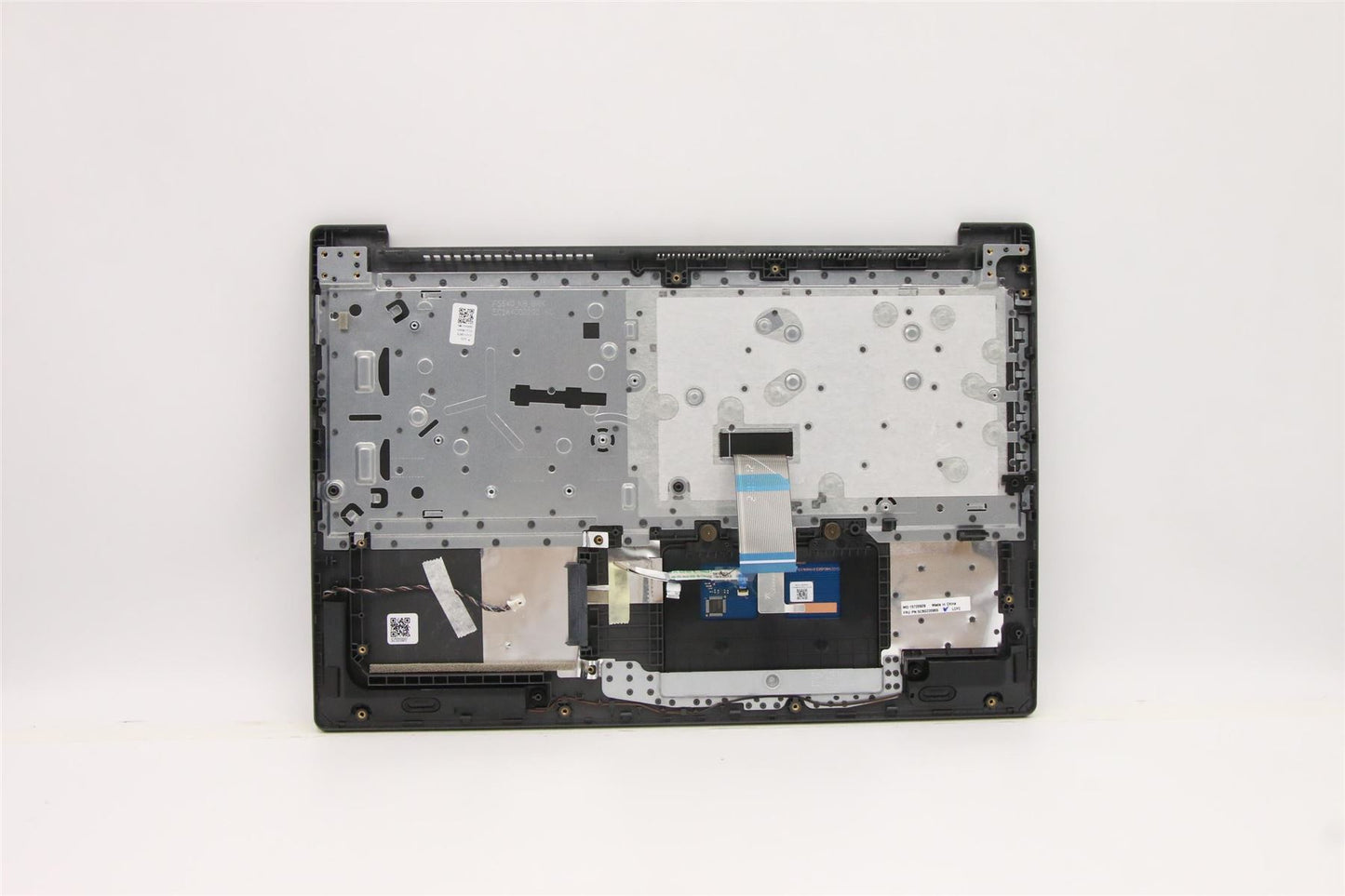 Lenovo Upper Case ASM_AR-E L82C3IGTEX 5CB0Z20955