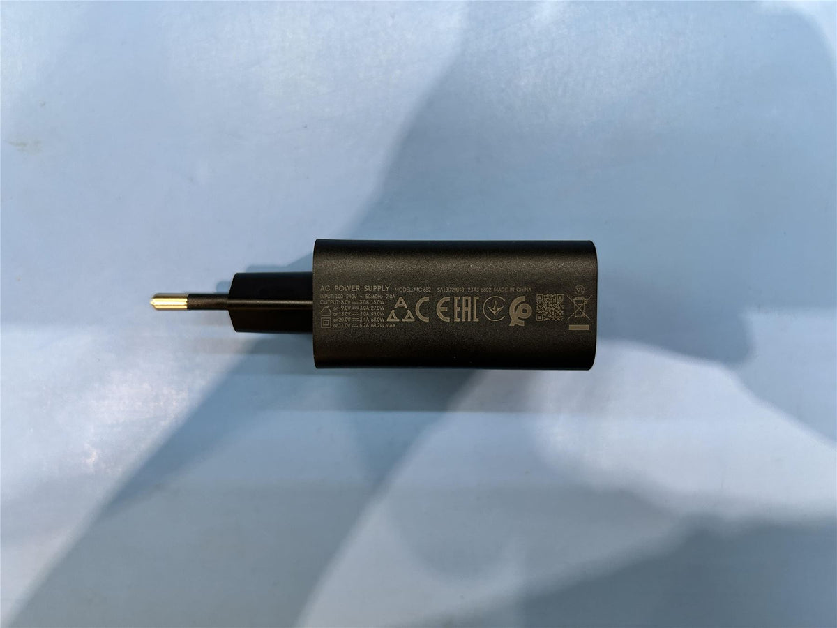 Lenovo ACCY,AC ADPTR,68W,5/9/15/20V,Lenovo 20V 68W AC Charger Adapter SA18D29848