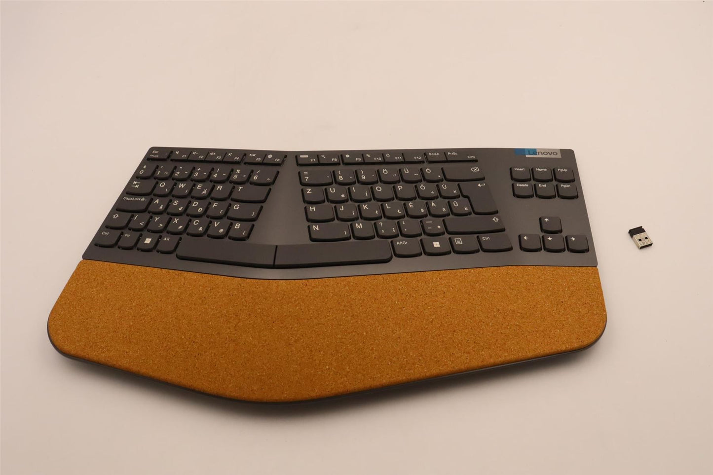 Lenovo Split KBD-Hungarian 5D51C33855