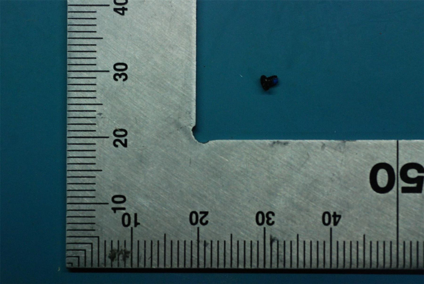 Lenovo Screw M1.4*2.0&*HQ22110031000 CS 5M88C05474