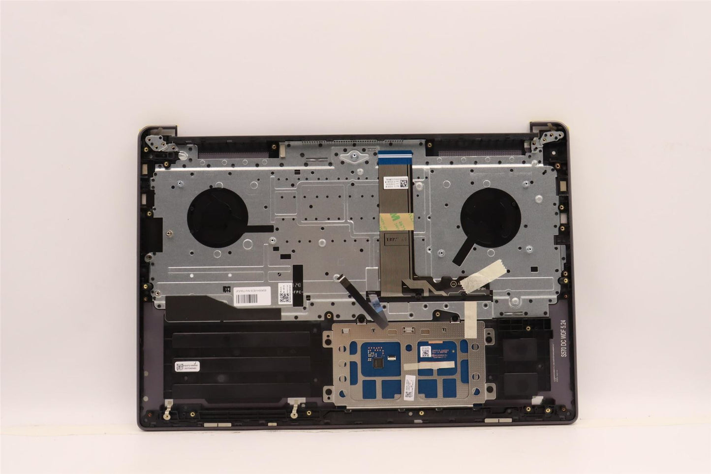 Lenovo IdeaPad 5 16IAH7 Palmrest Cover Touchpad Keyboard Switzerland 5CB1H95458