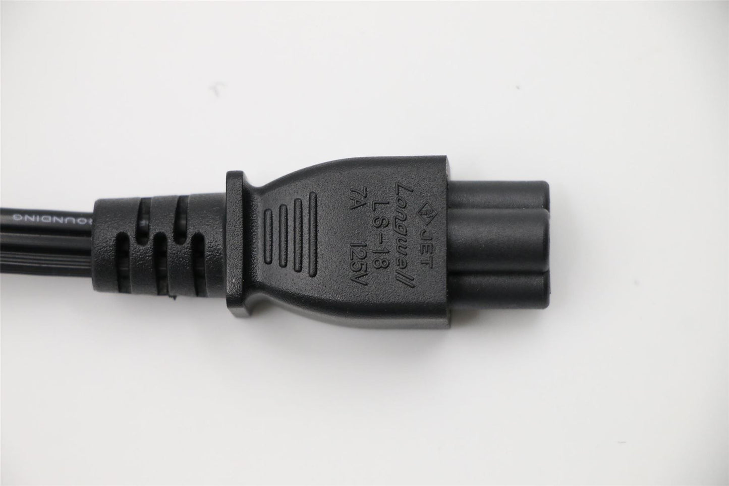 Lenovo 00XL051 LINE CORD Fig. 4 - 1.0M