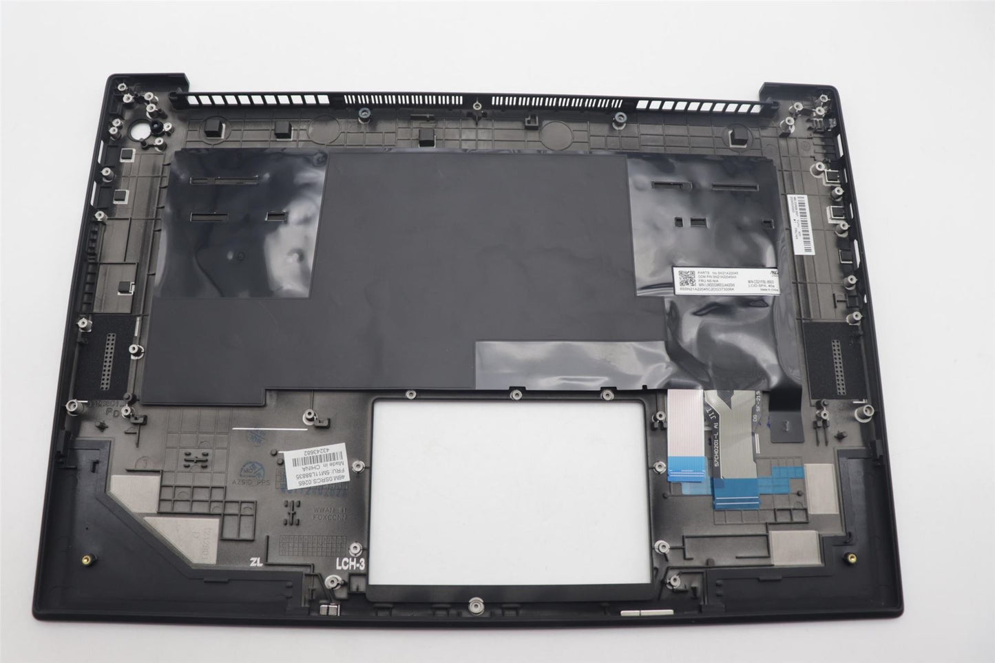 Lenovo ThinkPad P1 Gen 6 Keyboard Palmrest Top Cover Spanish Black 5M11L89057