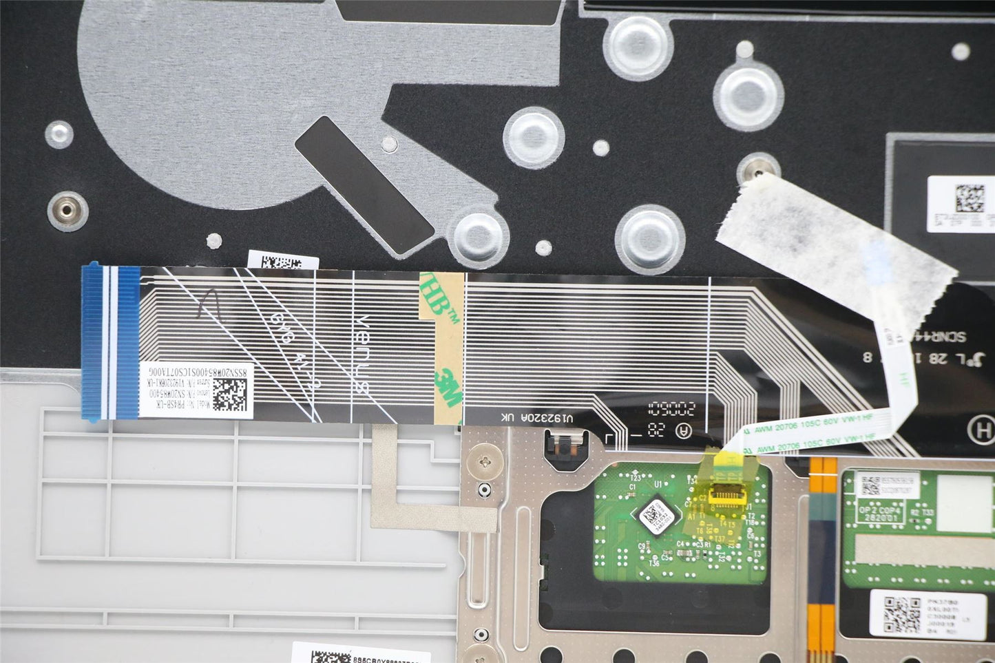 Lenovo Upper C81YH PL_SIL NFP BLKB_UK 5CB0Y88494