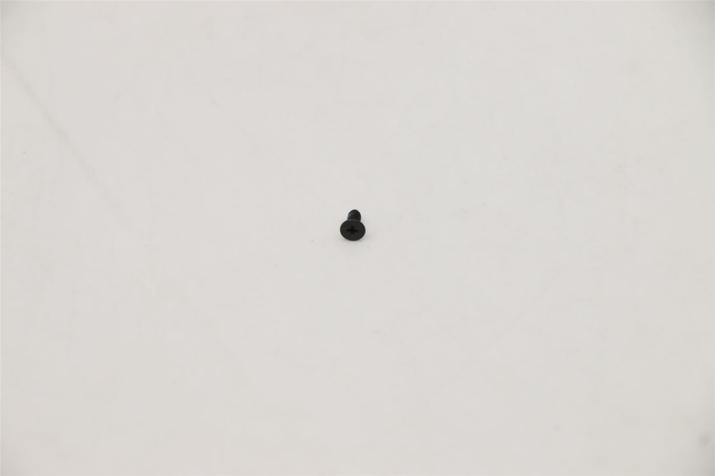 Lenovo 5S10S35279 SCREW SCREW L 82JQ 2.0D 4.0L K 3.8D 0.4T