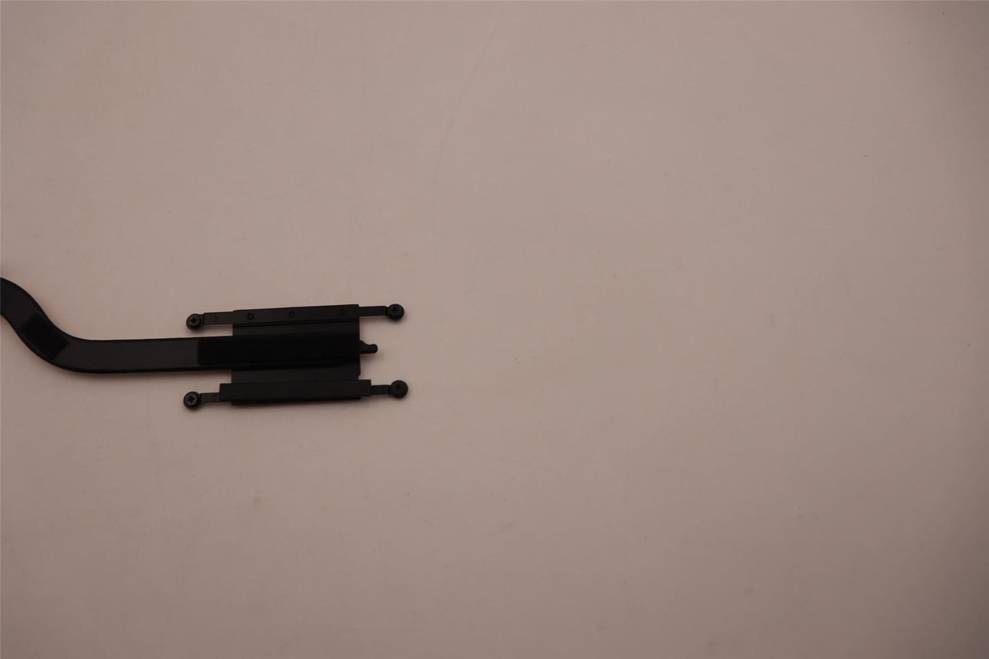 Lenovo 5H40S20549 HEATSINK Heatsink L 82RJ AVC UMA
