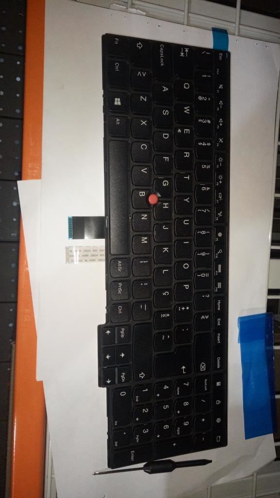 Genuine Lenovo ThinkPad Edge E540 E531 Keyboard Portuguese Black 04Y2674