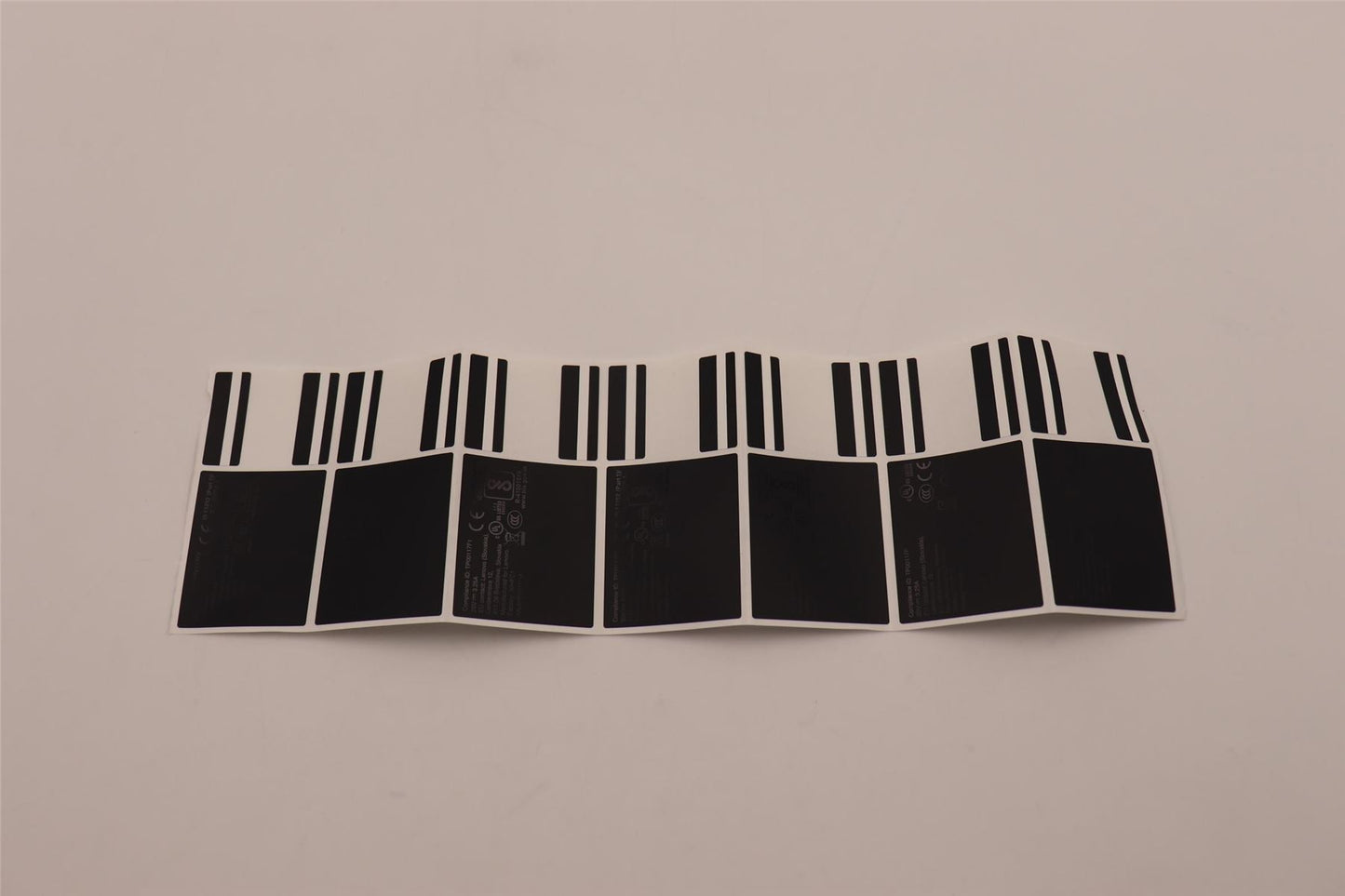 Lenovo LABEL FRU system LABEL Kit black 5L11H70919