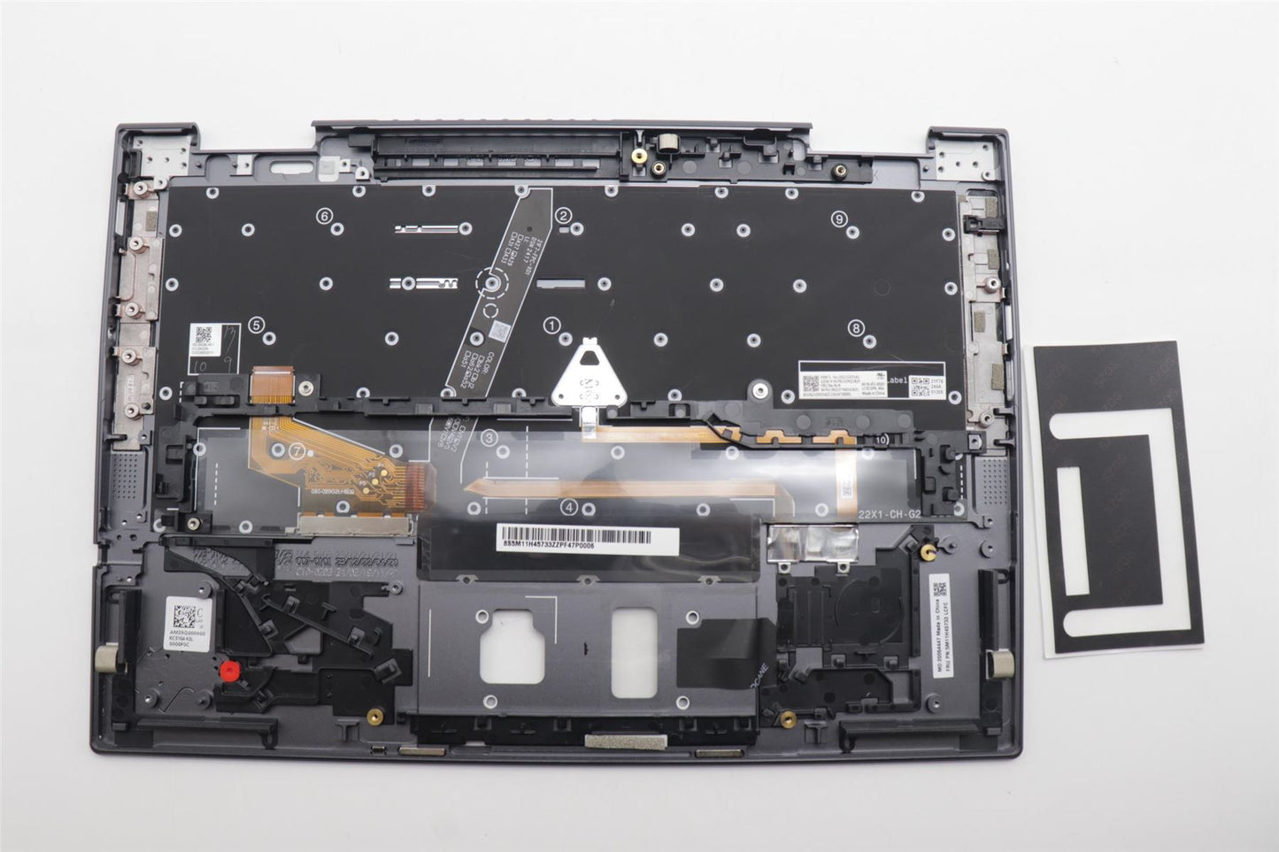 Lenovo ThinkPad X1 7th Gen Keyboard Palmrest Top Cover Spanish 5M11H45733