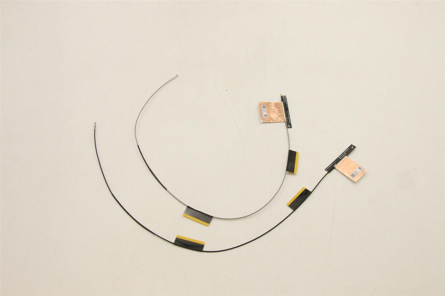 Lenovo FRU ANTENNA SPEED WLAN AL T16G1 5A30Z88194