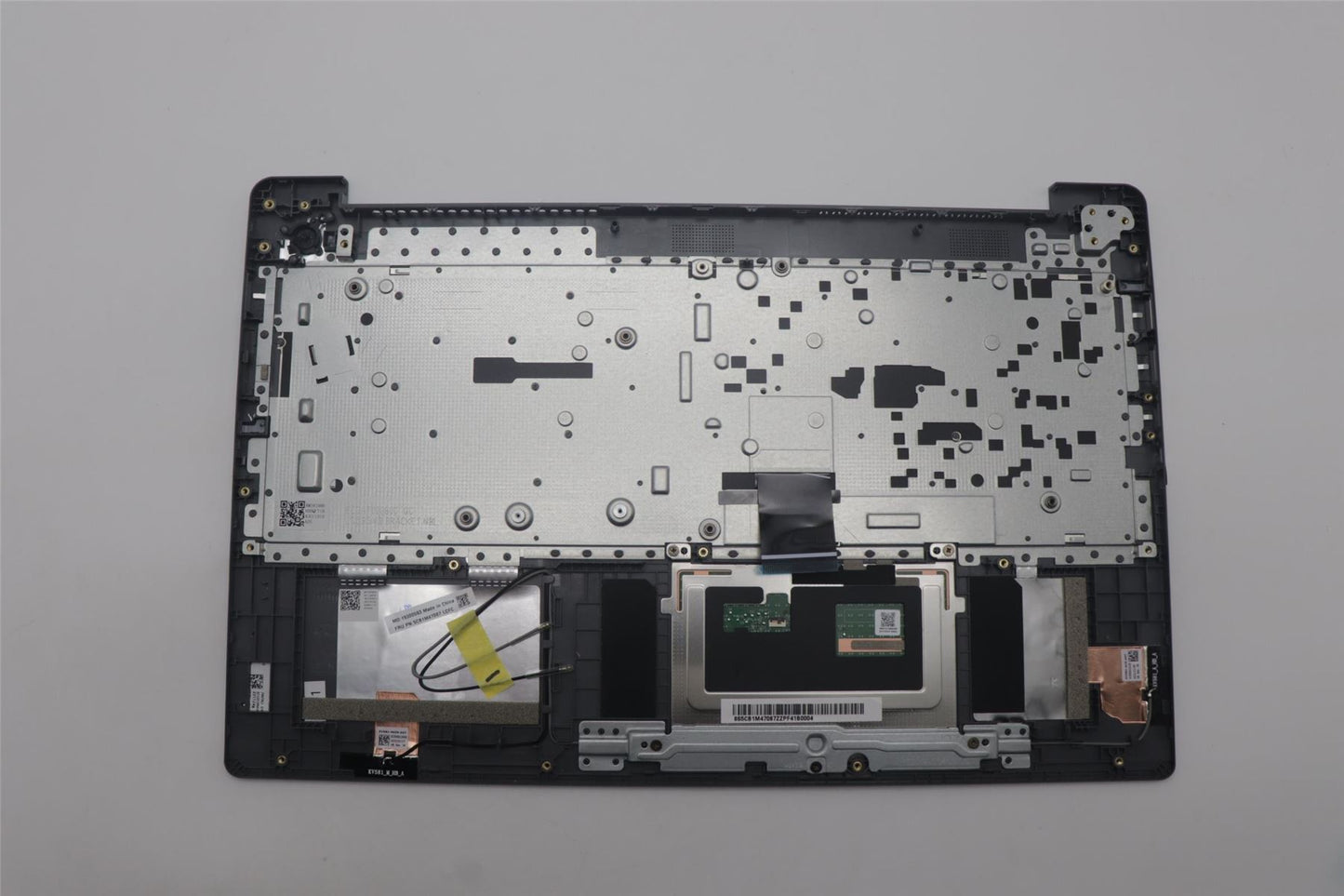 Lenovo COVER Upper Case ASM_BEL L 83EMAG NBL 5CB1M47087