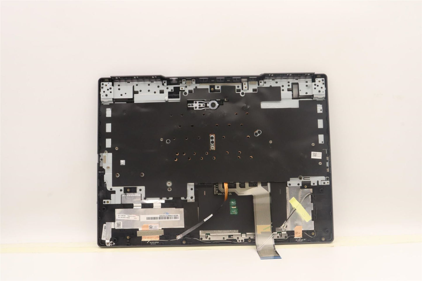 Lenovo COVER Upper Case ASM_ENG L82RE SG WH 5CB1H78459