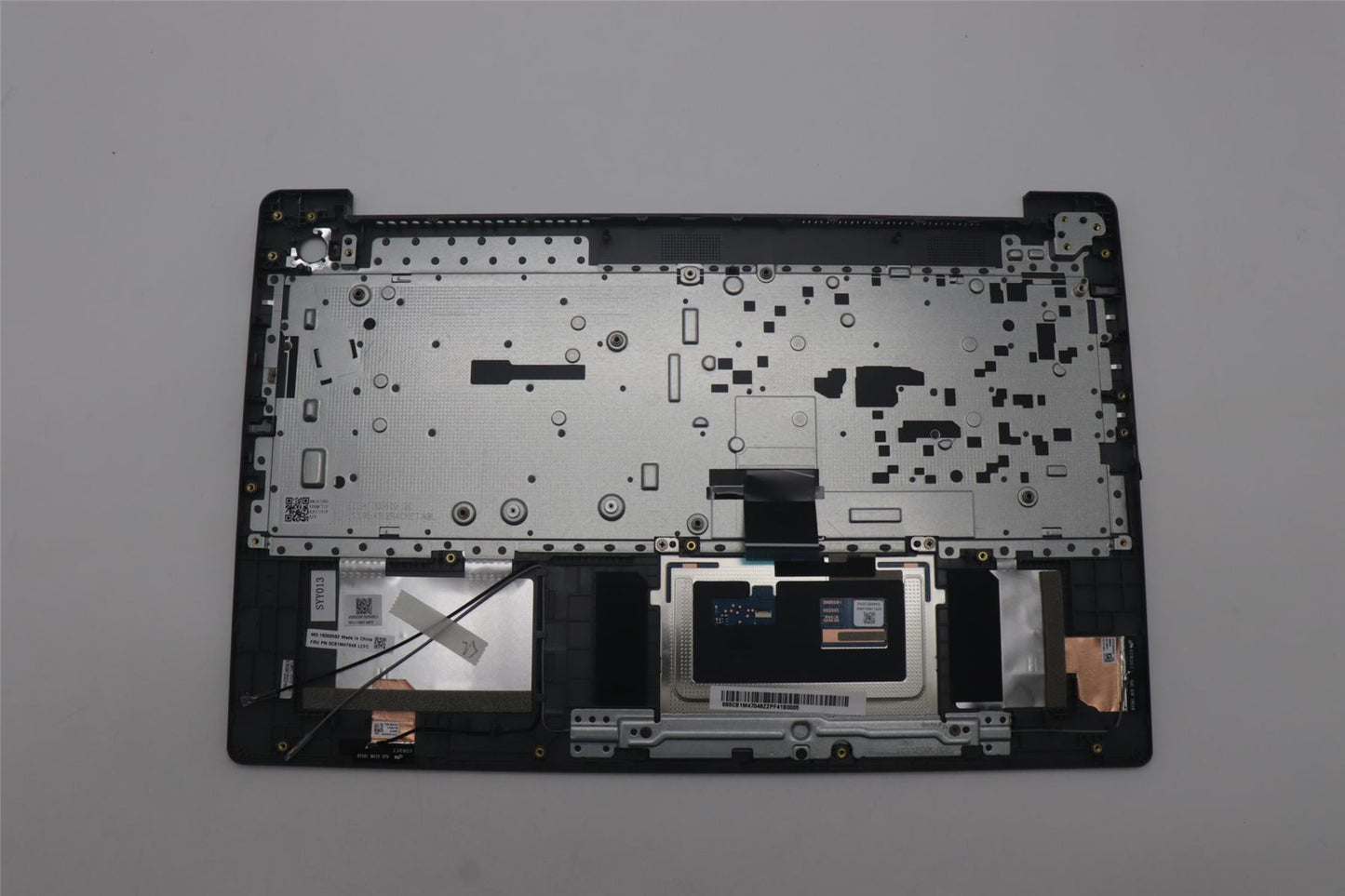 Lenovo COVER Upper Case ASM_FRA L 83EMAGFP NBL 5CB1M47048