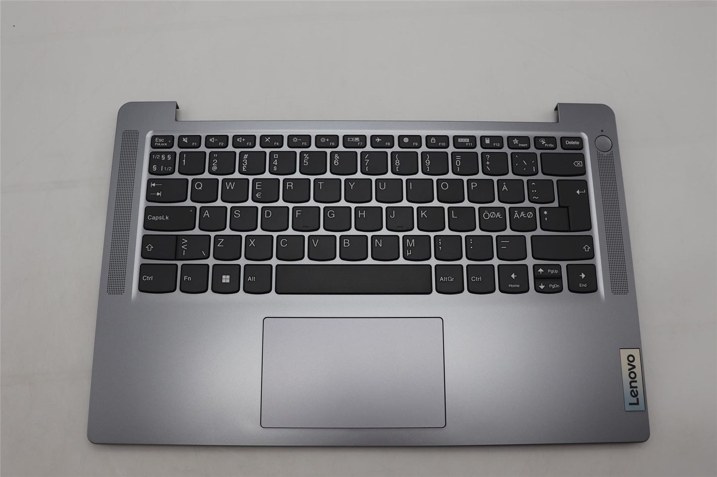 Lenovo Upper Case ASM_NORDICL82X6NFPAGNBL 5CB1L49450