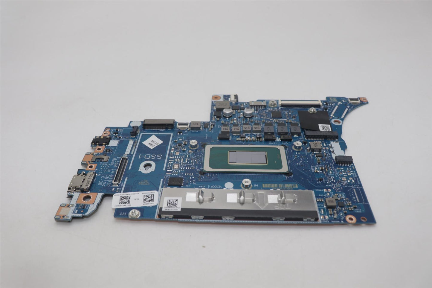 Lenovo C83DA NOK ULT5_125H UMA16G L RM 5B21M16094