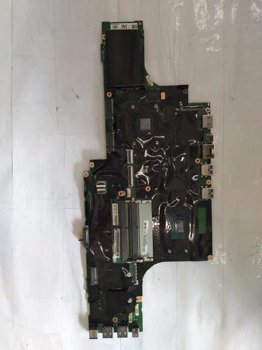 Lenovo 01AY486 WIN,E3-1535,AMT,TPM2