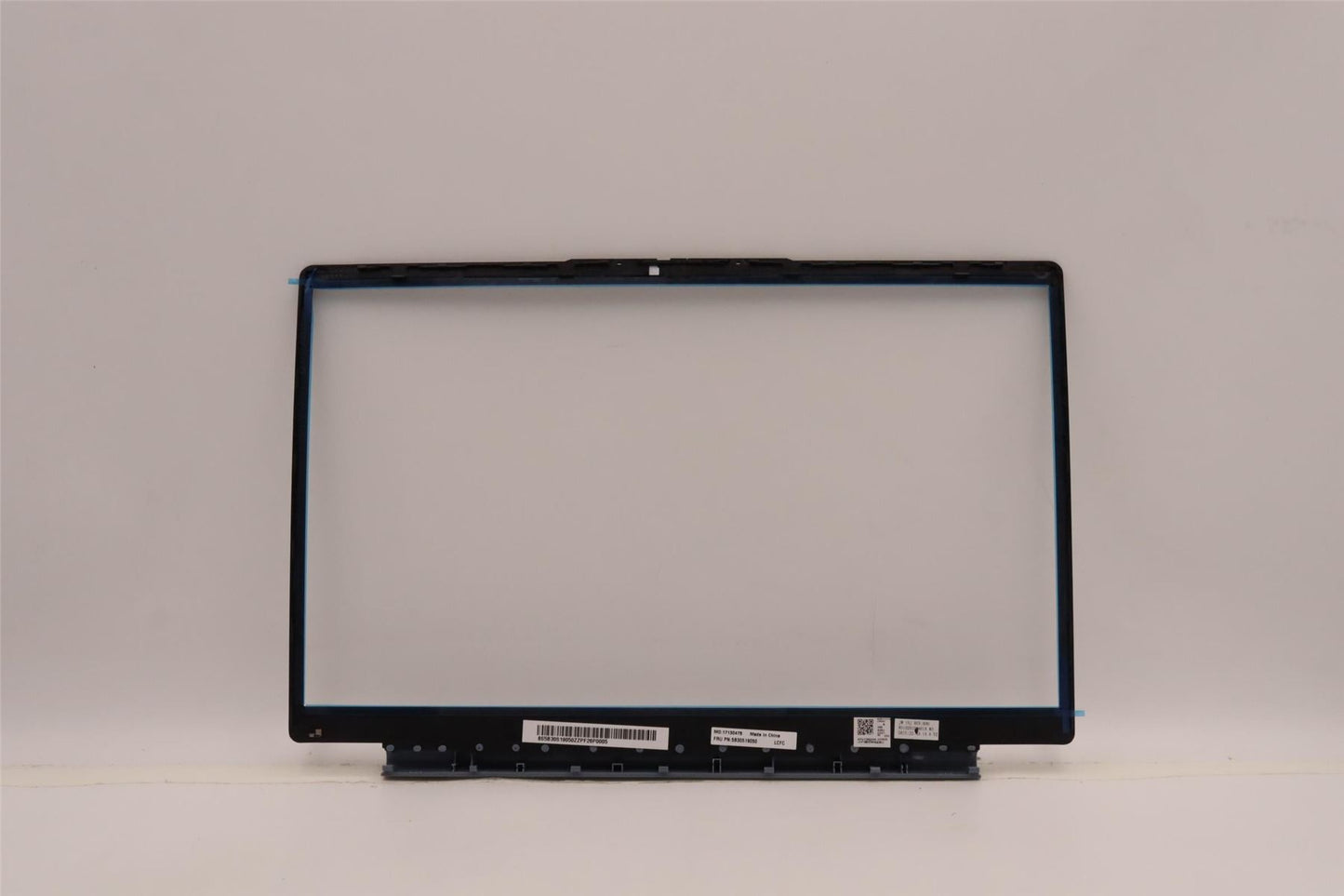 Lenovo LCD Bezel L 82RJ M/B 5B30S19050