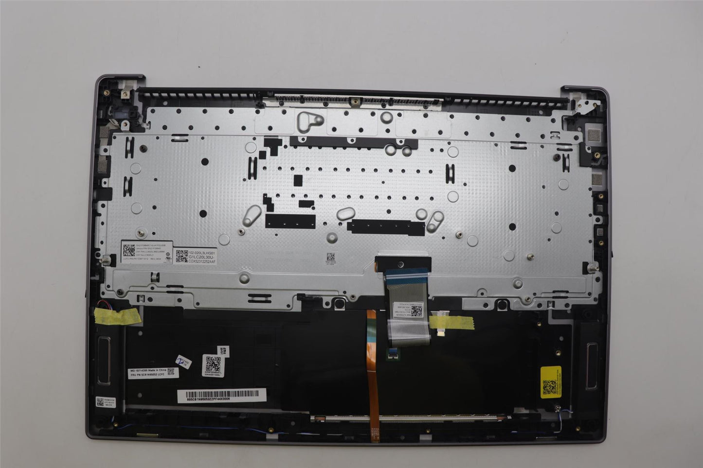 Lenovo Upper Case ASM_SPA L 83D5AG UMA 5CB1N95053
