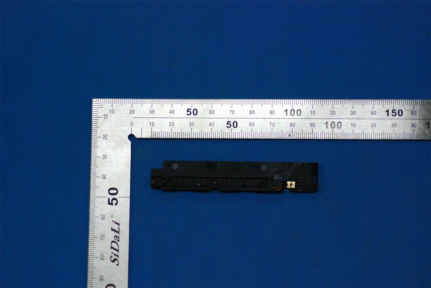 Lenovo A7-30 Antenna bracket&*HQ21810117000 5A38C00408