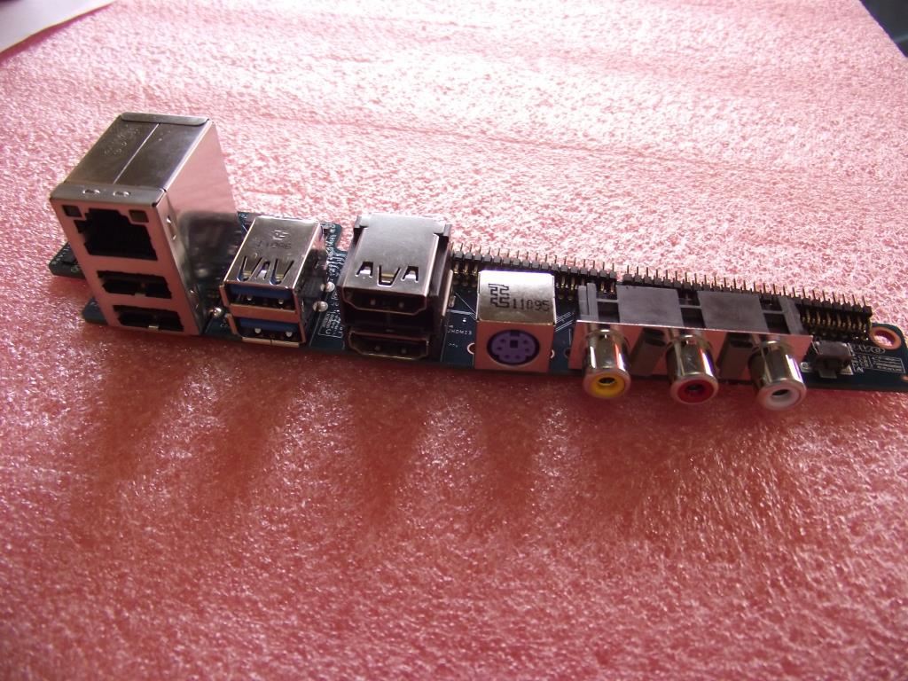 Lenovo B520 REAR W/AV-IN I/O USB 3.0 Board 11013454