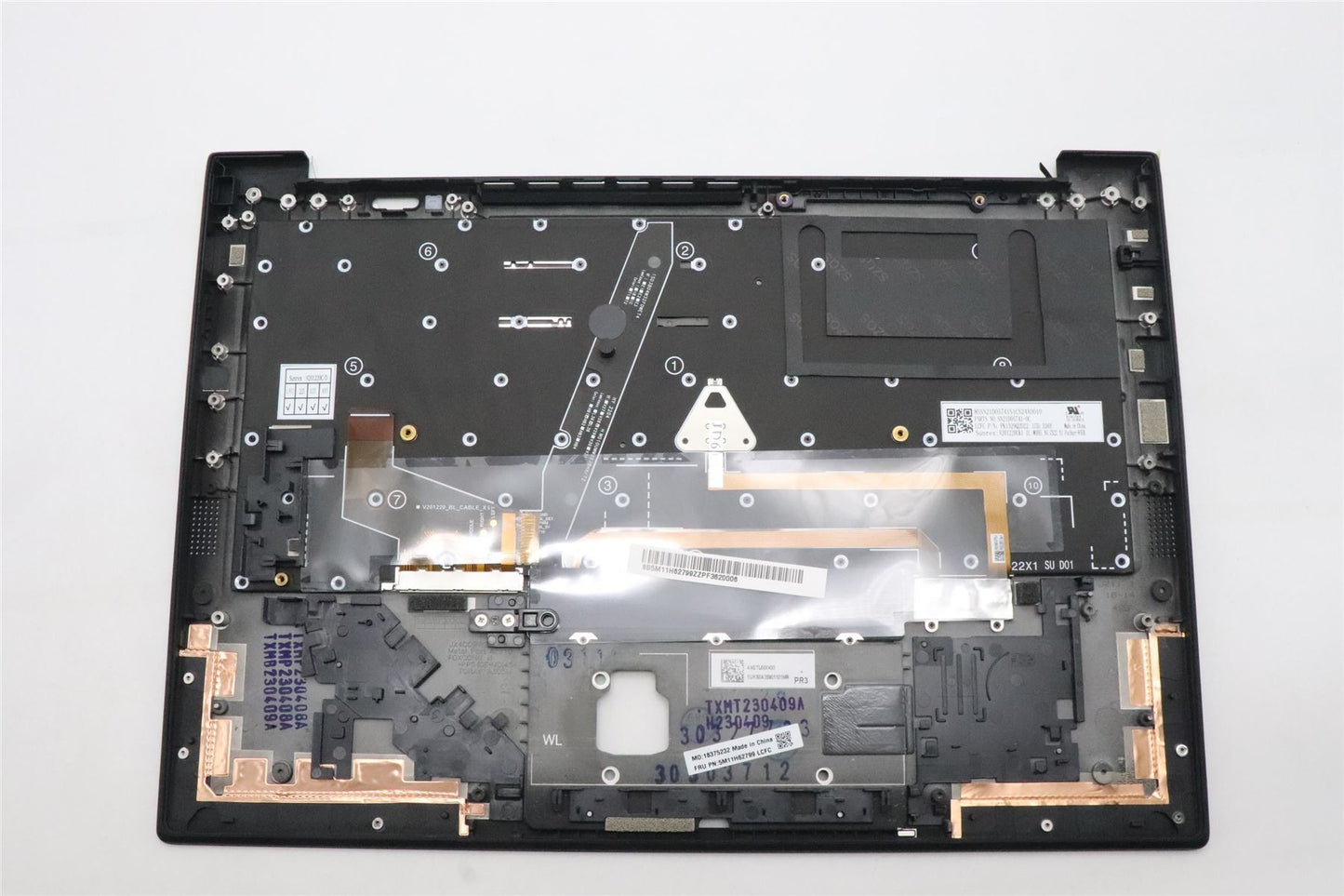 Lenovo ThinkPad X1 11th Gen Keyboard Palmrest Top Cover Icelandic 5M11H62797