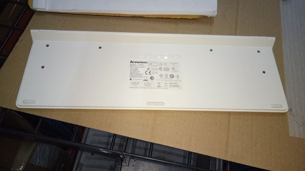 Lenovo Liteon SK-8861(US) 2.4G KB-WHT Android US English Keyboard 25214273