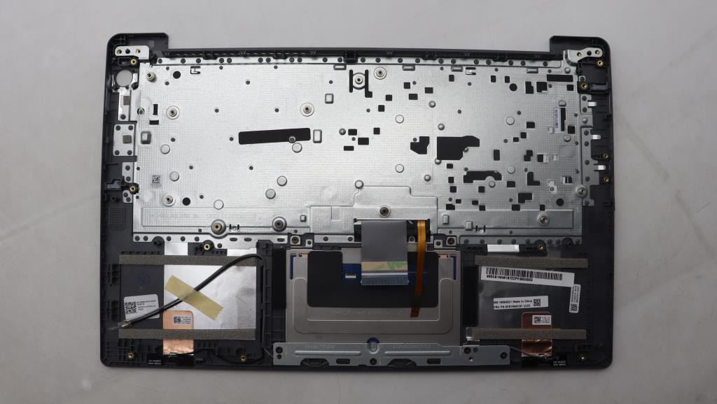 Lenovo COVER Upper Case ASM_ITA L 83EQFP AG 5CB1M46187