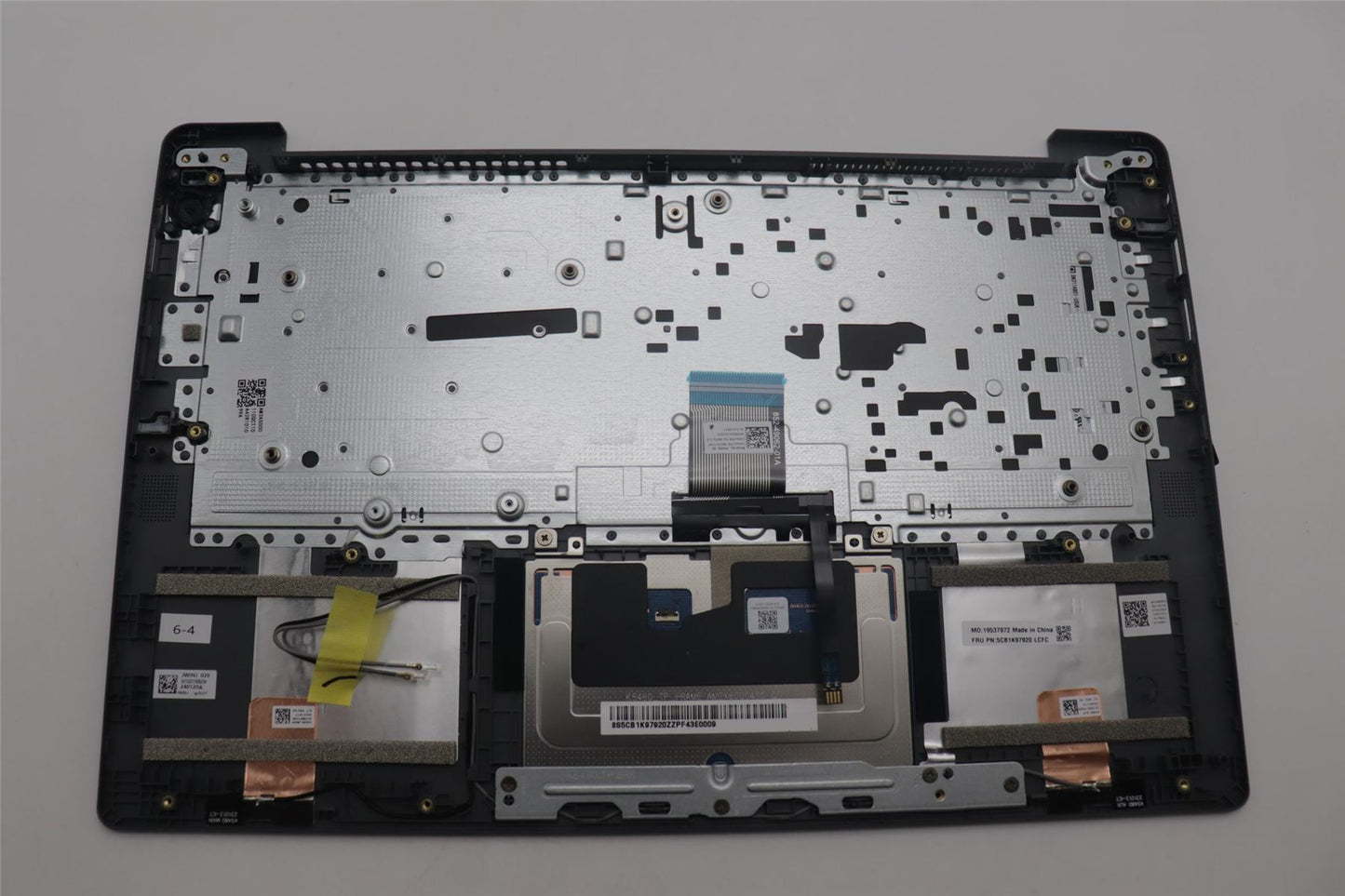 Lenovo Upper Case ASM_BEL L82XL NFP AG BL 5CB1K97920