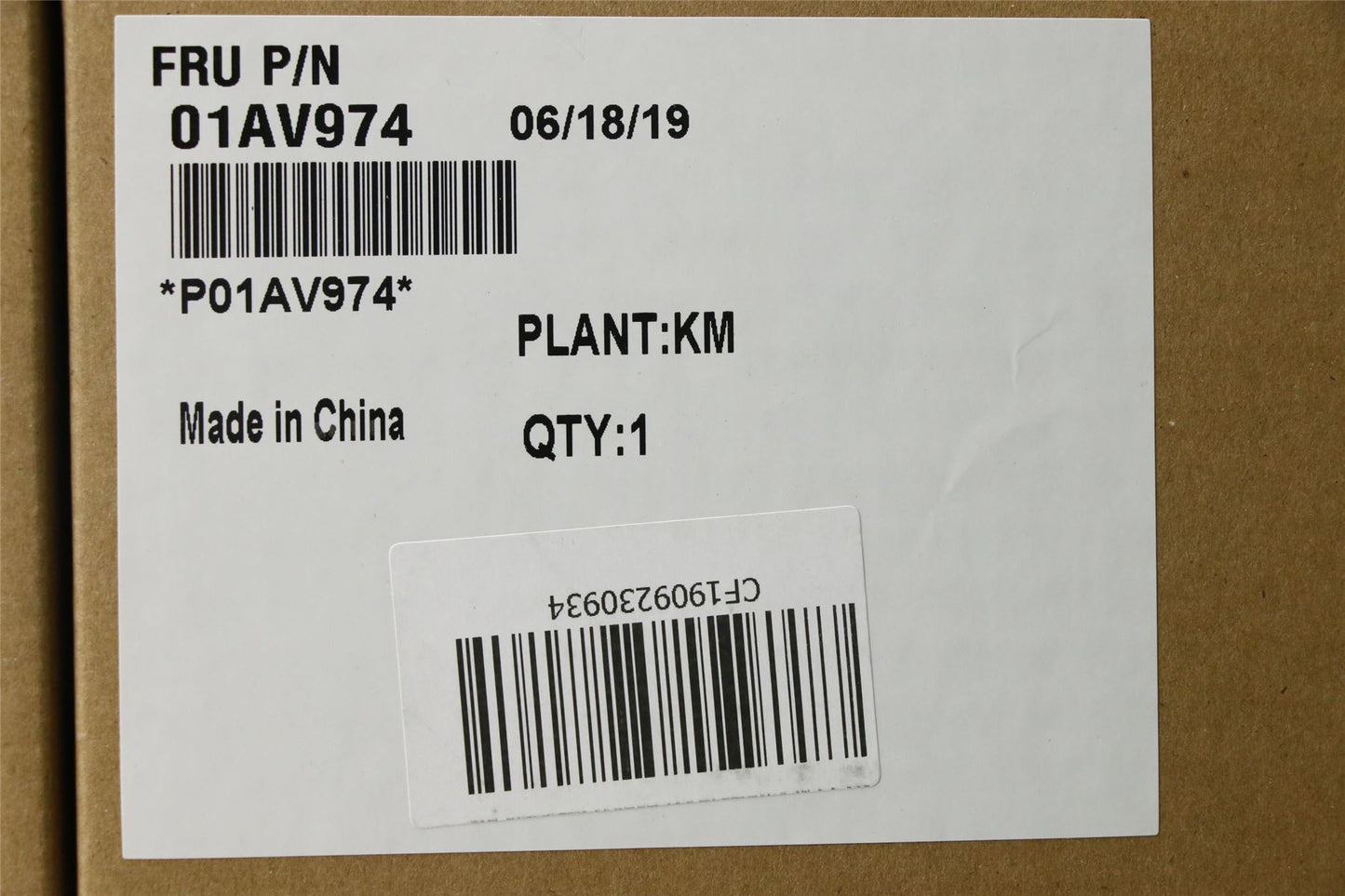 Lenovo COVER A cover,TS,CHR,w/antenna/cable 01AV974
