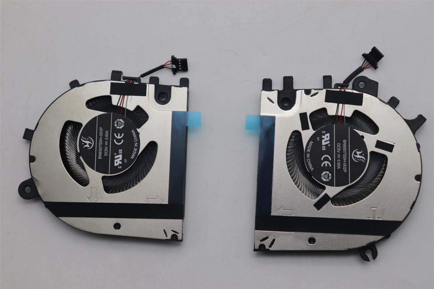 Lenovo thermal_Fan H 83D2 L_R_HY 5F10S14142