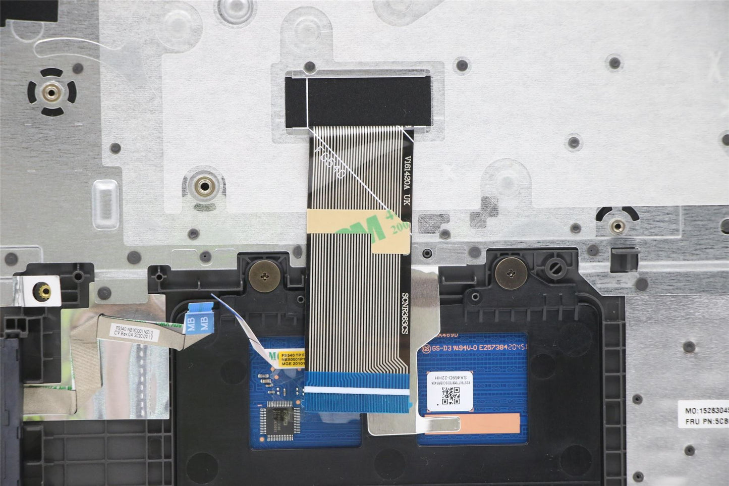 Lenovo Upper Case ASM_CZ-SK L82C3IGTEX 5CB0Z20951