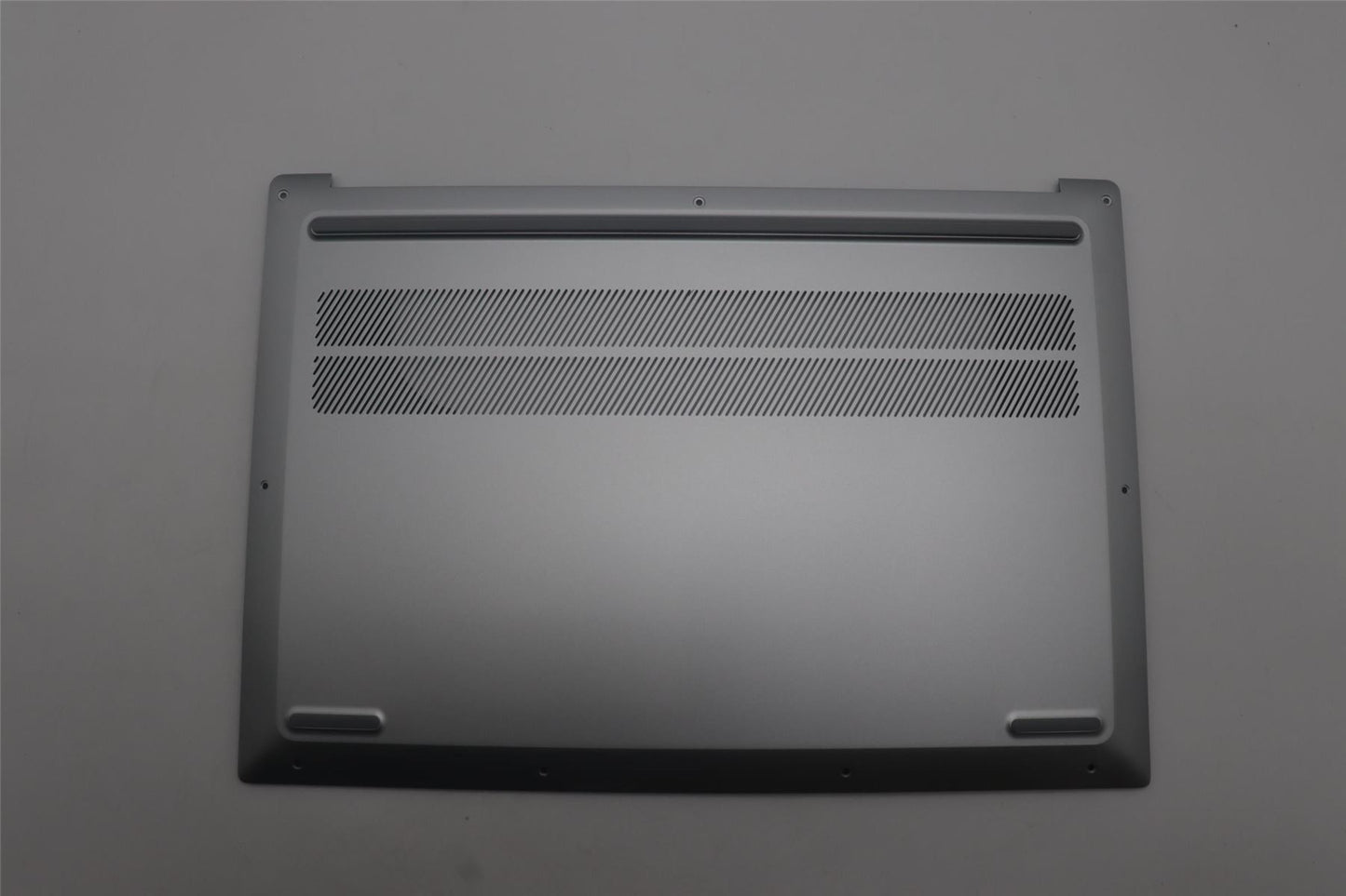 Lenovo Lower Case C 83FW AL CG 5CB1N90964