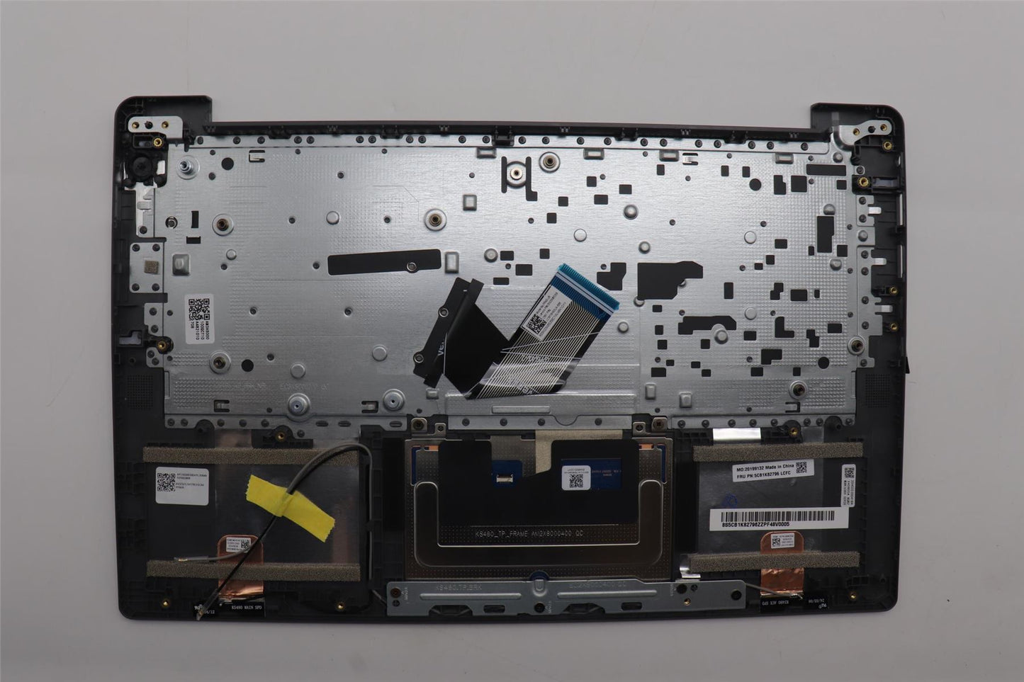 Lenovo IdeaPad 3 14IAN8 Palmrest Cover Touchpad Keyboard Ukrainian 5CB1K82796