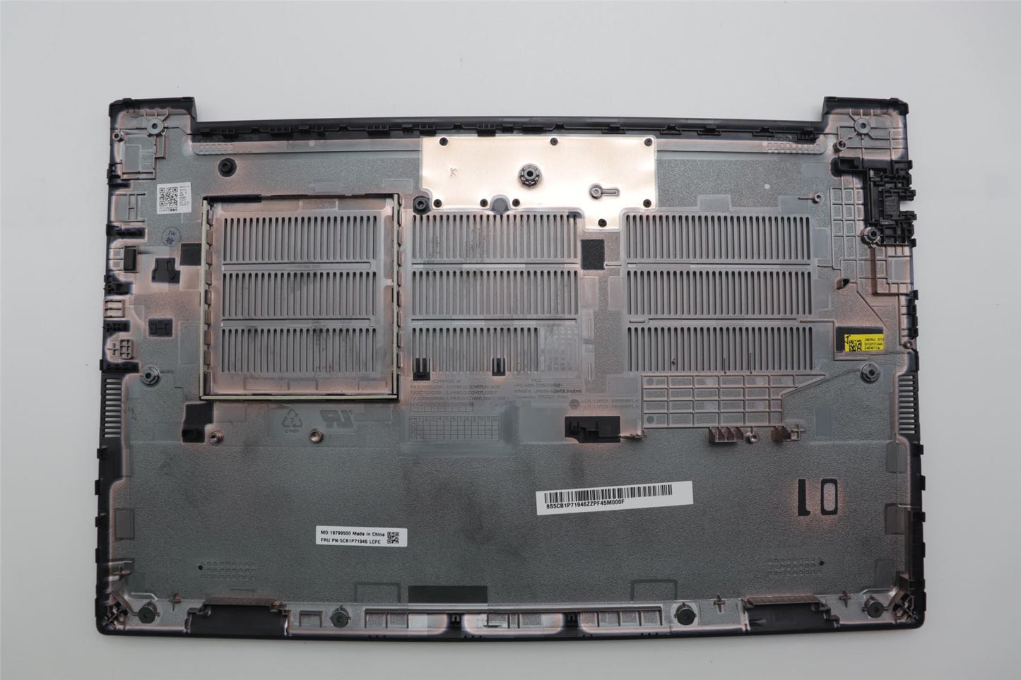 Lenovo Cover L 83GU D COVER BLACK 5CB1P71946