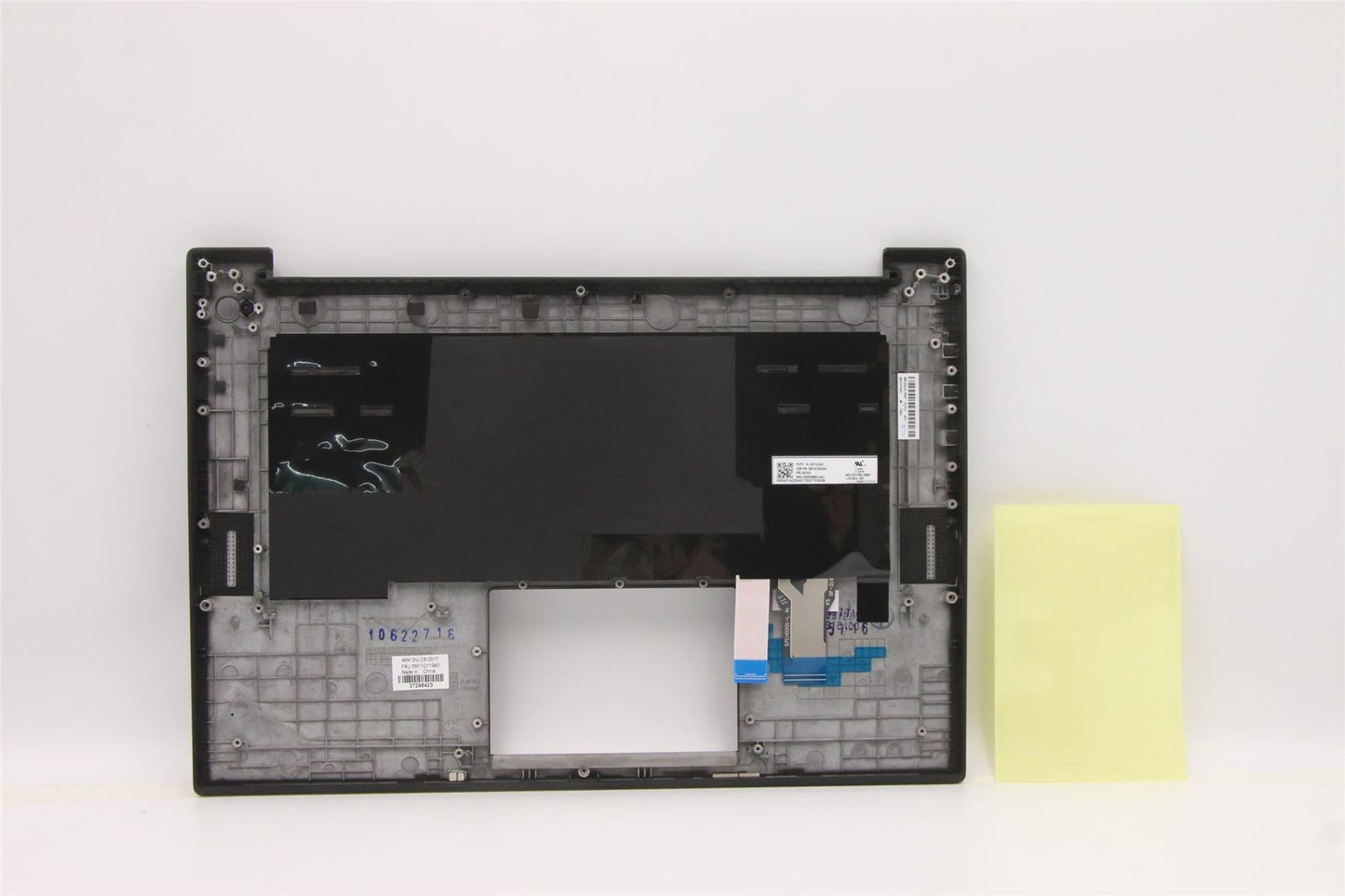 Lenovo NoWW C-Cvr+BUL KB ASM,CHY 5M11D11983