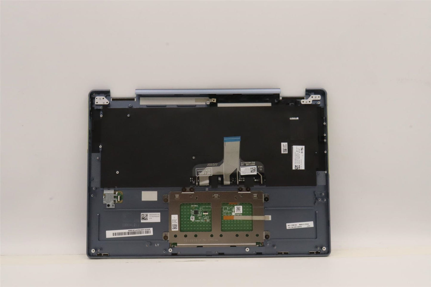 Lenovo Upper Case ASM_GER L82QE FPSB 5CB1J02070
