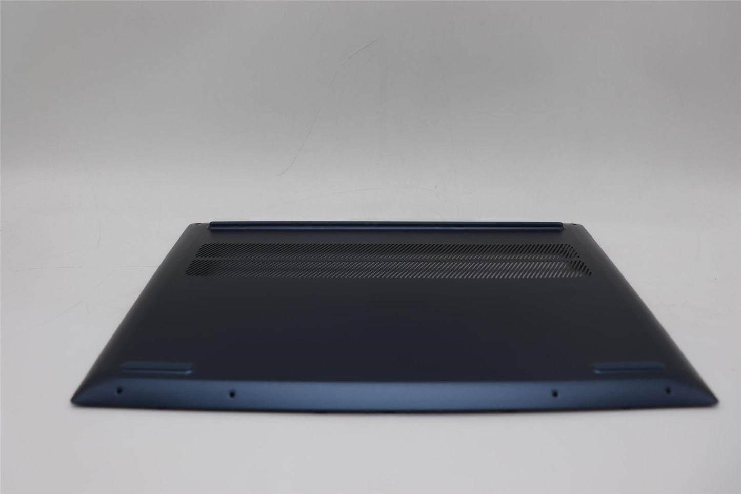 Lenovo Lower Case C 83FV AL AB 5CB1N95127