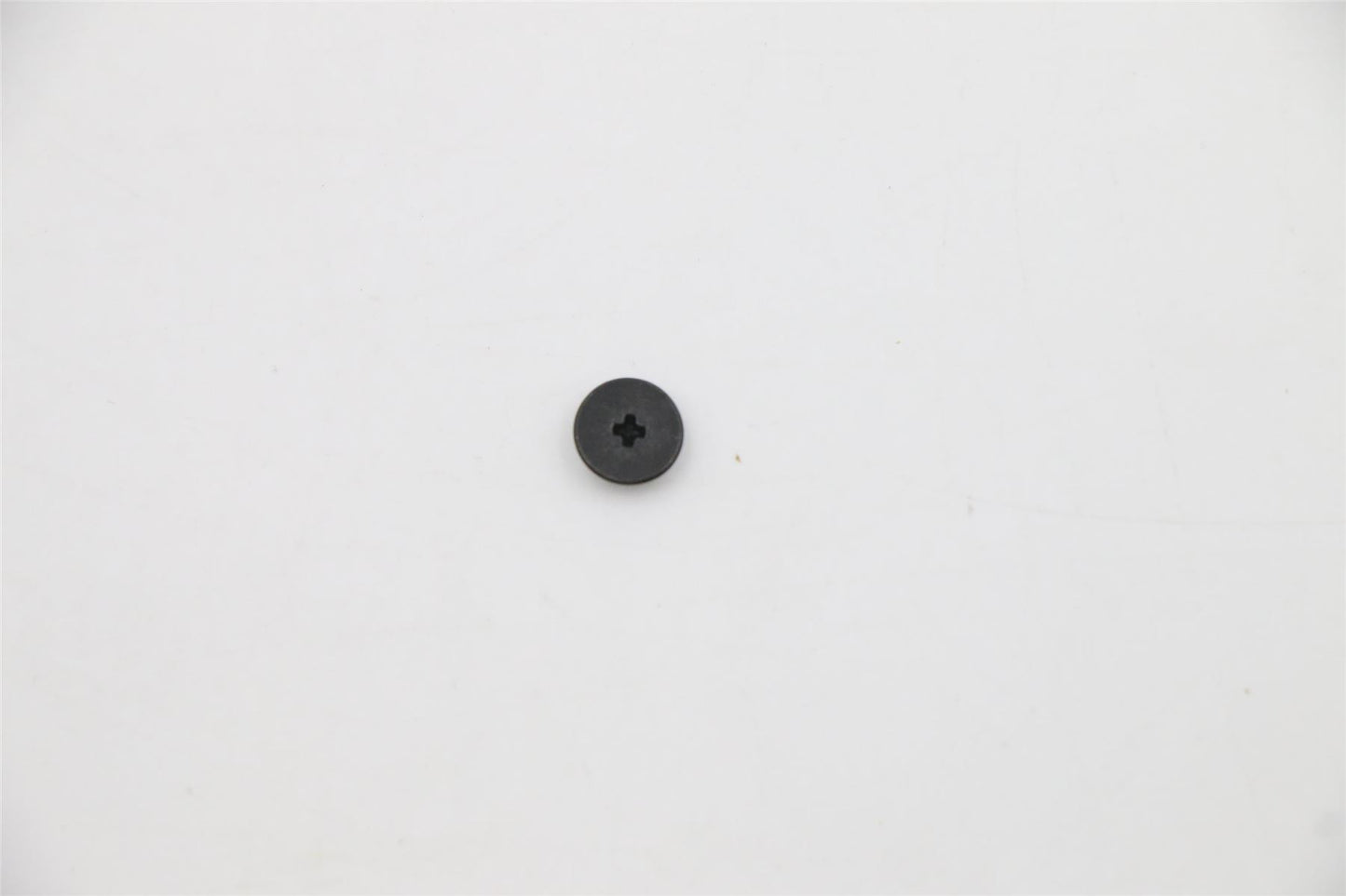Lenovo 5S10S35339 SCREW Screw L 82M7M22D2LK7D0.5TNL