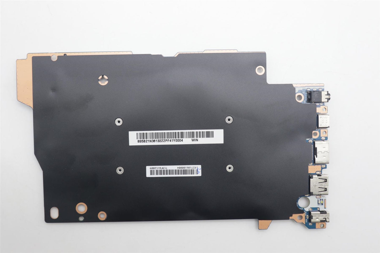 Lenovo MB L 83E6 CORE7_16G_NOUFS_WINRM 5B21N36132