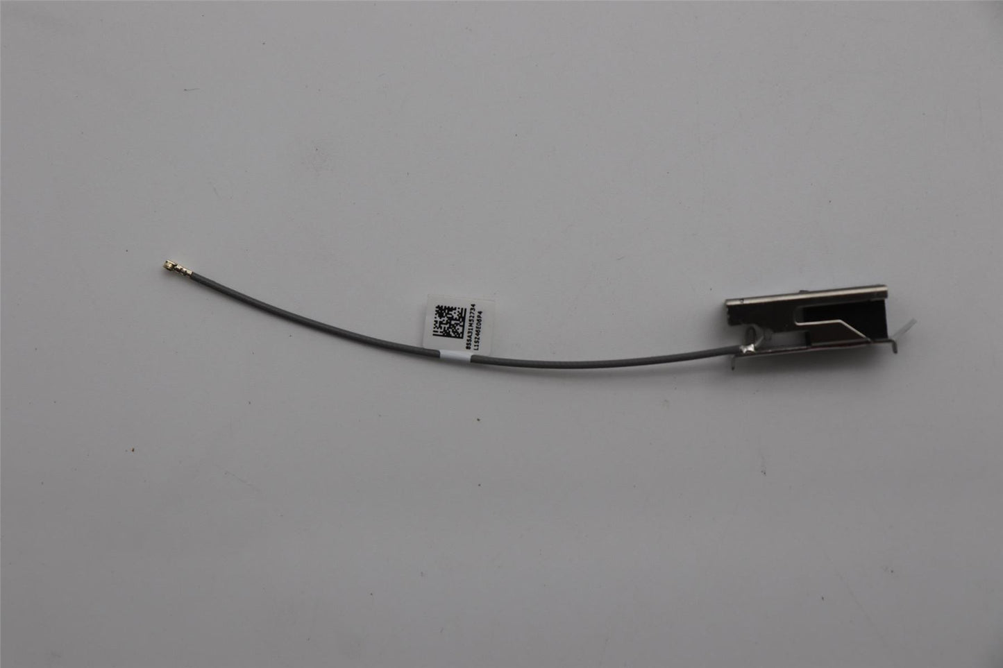 Lenovo M75q-5 WiFi6e Front antenna_HB 5A31F27723