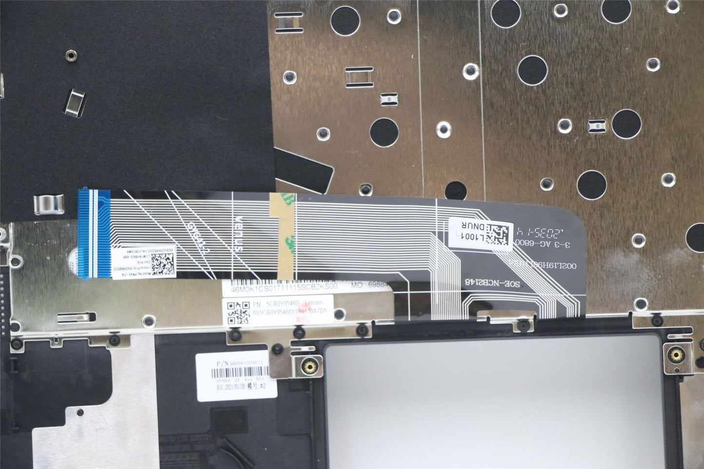 Lenovo Upper Case ASM_IT W 81X1 GY 5CB0Y85460