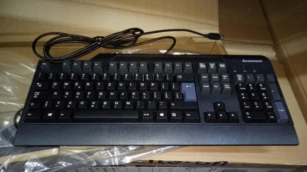 Lenovo Slovak Keyboard 03X8622