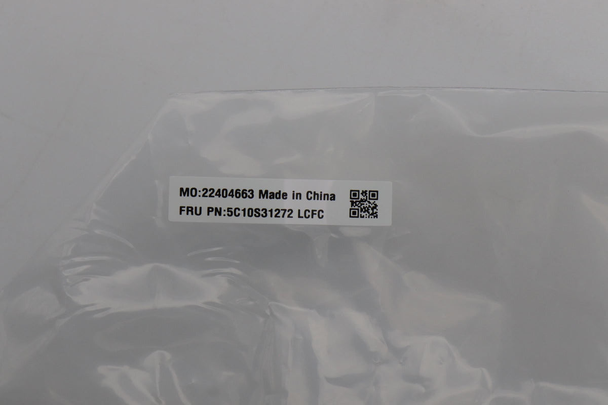Lenovo L 83K2 IO/B MGE I/O Cable 5C10S31272