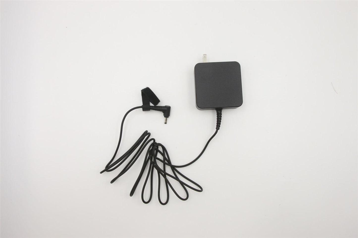 Lenovo Yoga 520-14IKB S740-14IIL 510-15IKB AC Charger Adapter Power 65W 01FR154