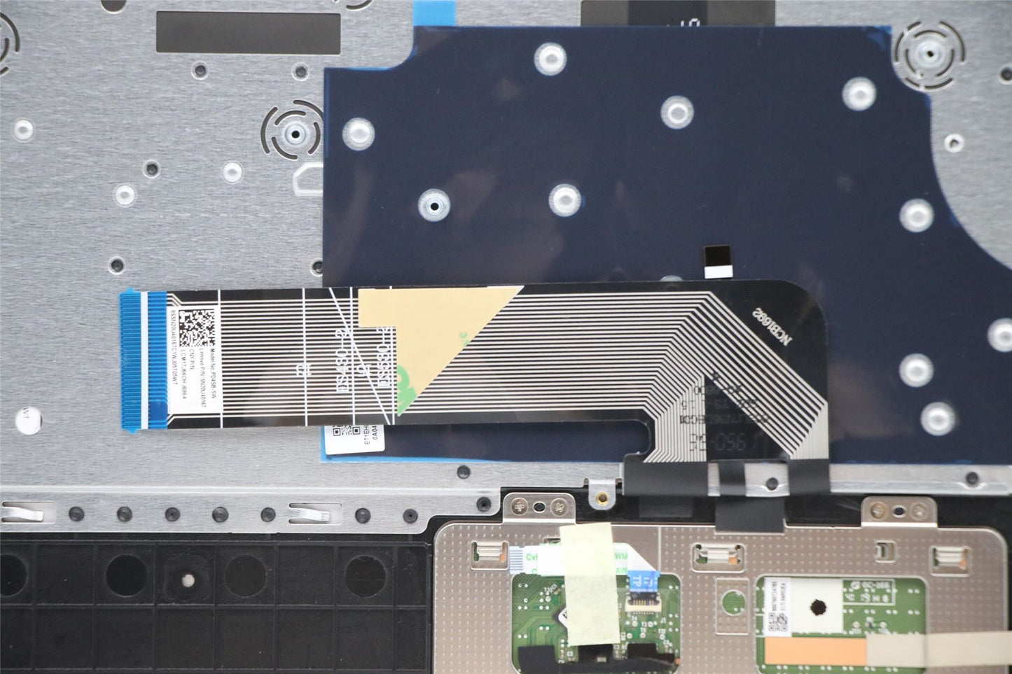 Lenovo Upper Case ASM_SW L 81RS MC 5CB0U44133