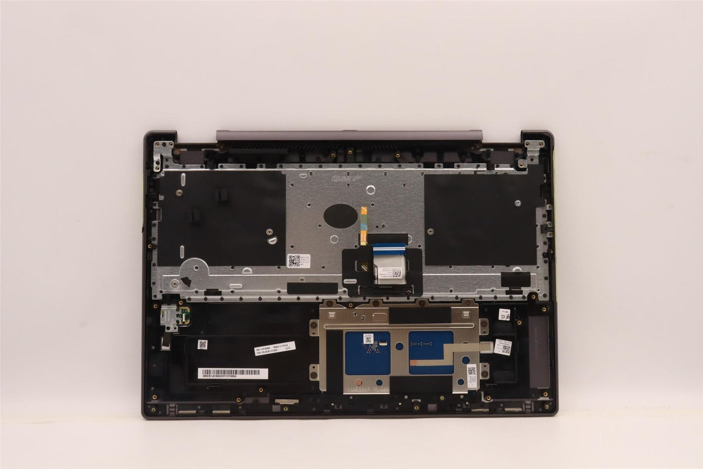Lenovo Upper Case ASM_ITA L82QG FPSG 5CB1J01832
