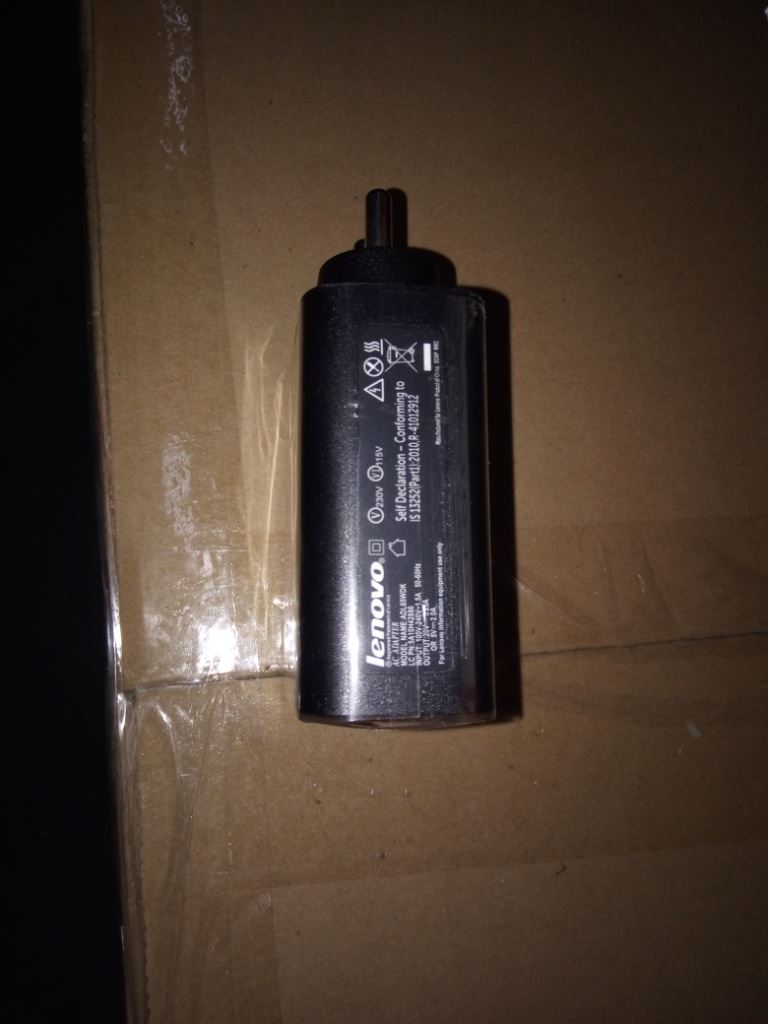 Lenovo DT ADL65WDK 20V/5V 3.25A 65W 5A10H42886