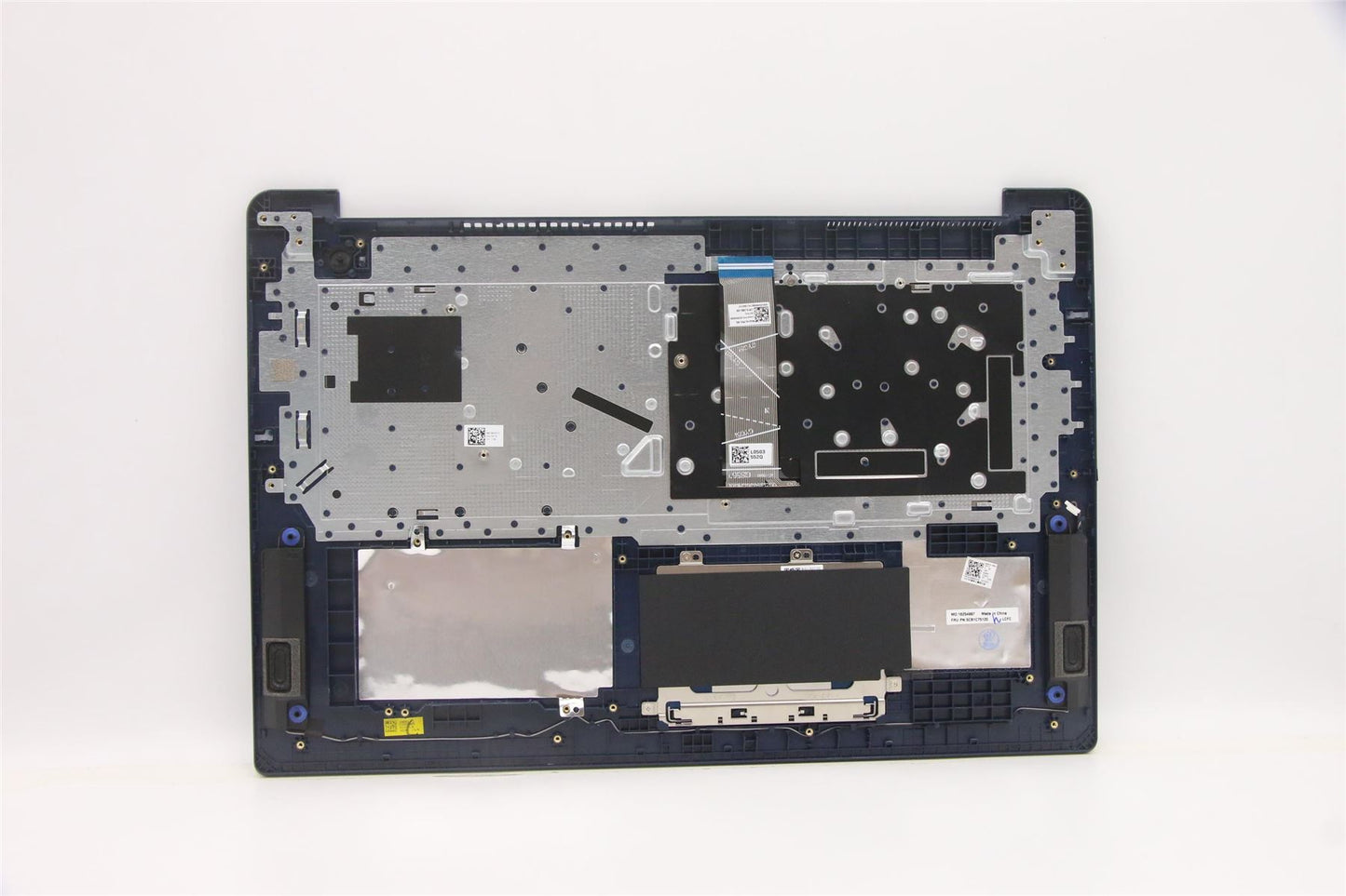 Lenovo Upper Case ASM_BEL L82KV NFPA/BUMA 5CB1C75120
