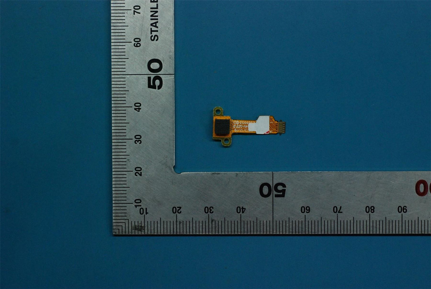 Lenovo A5500 P-Sensor FPC&*21LVP50027W CS 5F79A6MWC4