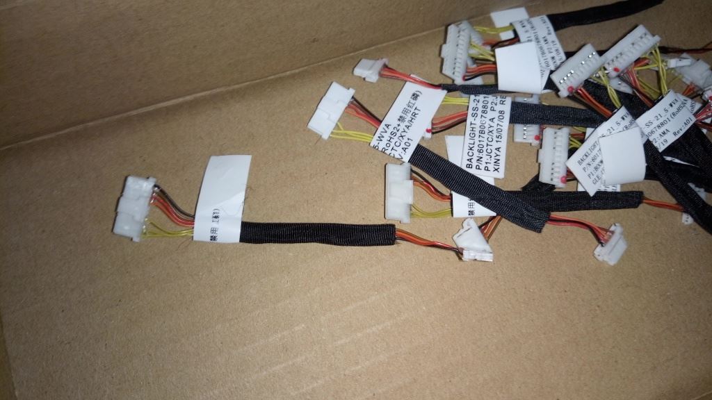 Lenovo BACKLIGHT-SS-21_5-WVA,S4 Backlight Cable 00XD234